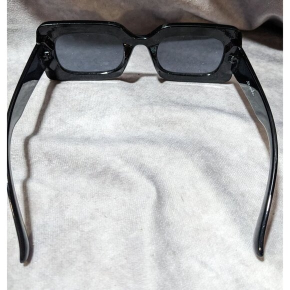 Free People Retro Mod Black Rectangular Sunglasses - Picture 3 of 8